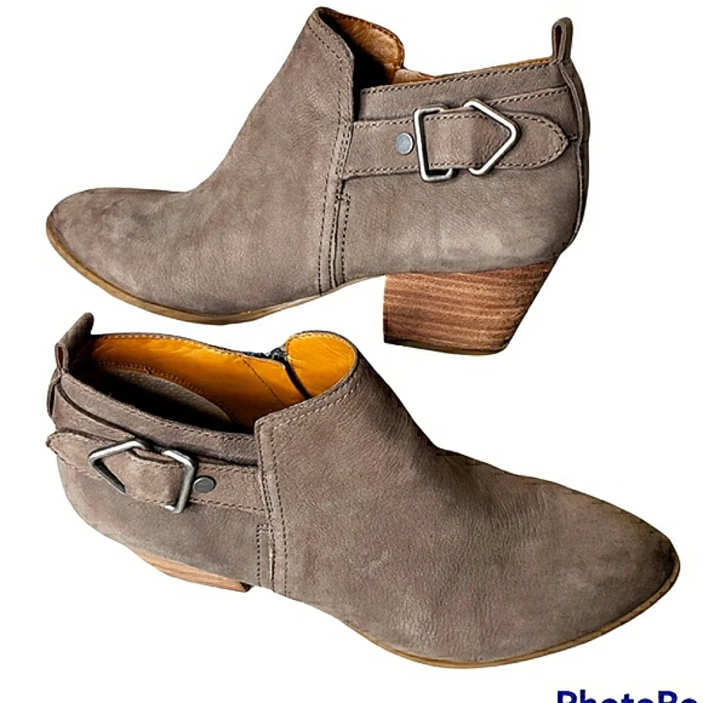 Franco Sarto Leather Western Country Booties Buckle Zip Prarie Farm Suede 9.5